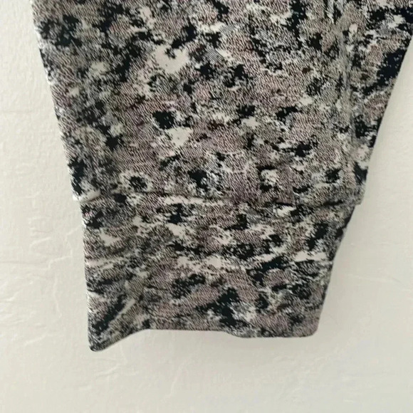 NWOT Athleta Salutation Textured Jogger in Meadow Decadent Chocolate - Picture 7 of 7